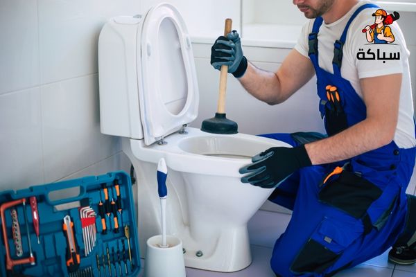 سباك تسليك مجاري